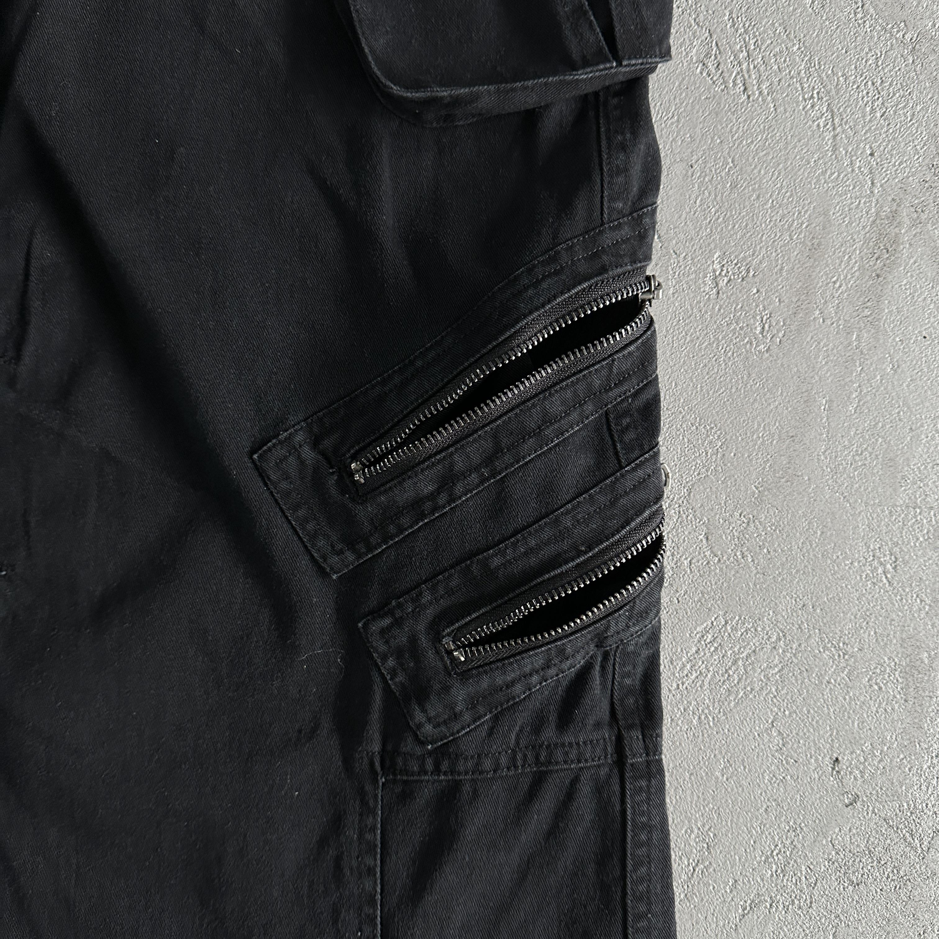 Broken P Cargo Pants