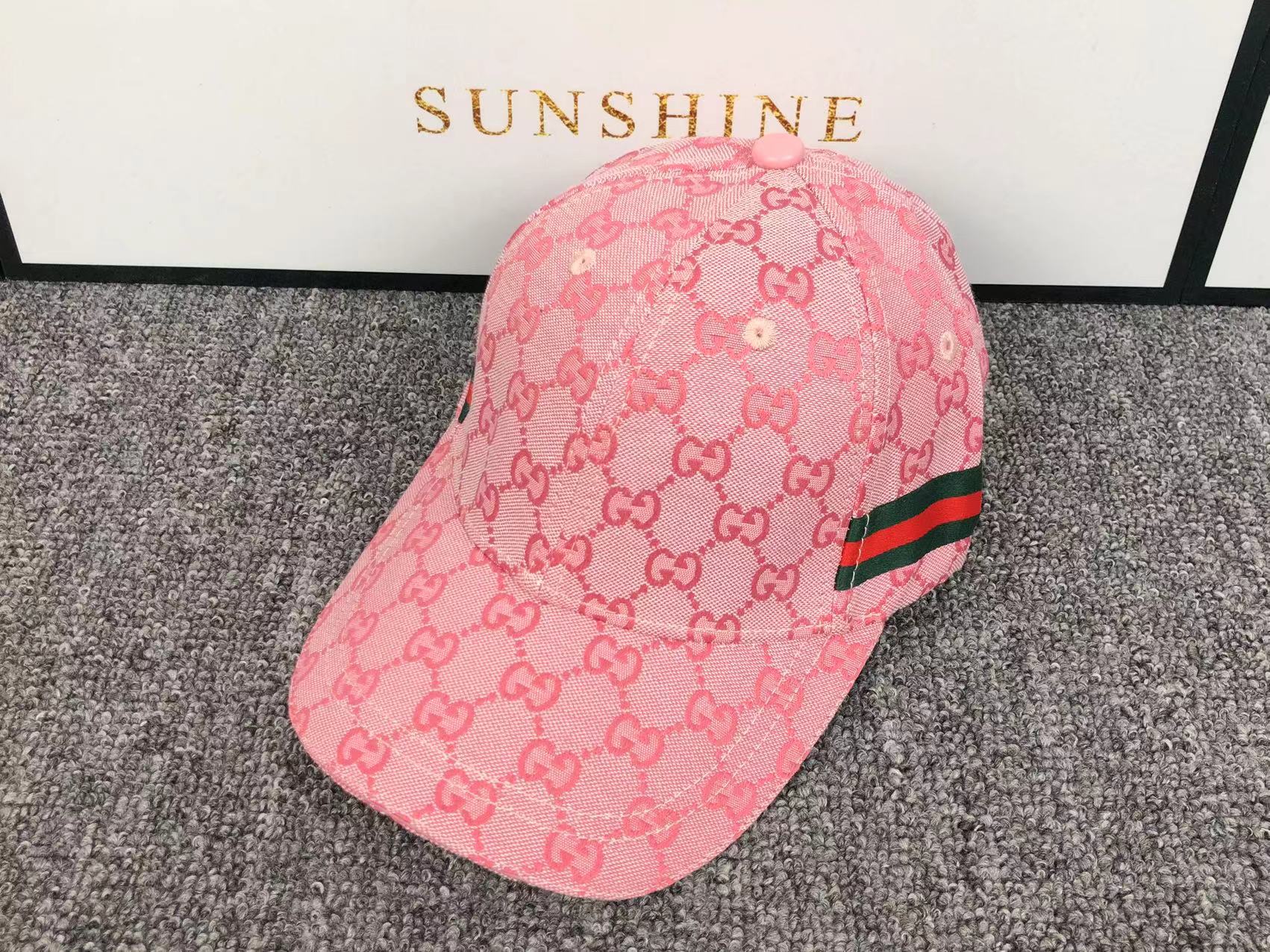 Gucc  Cap